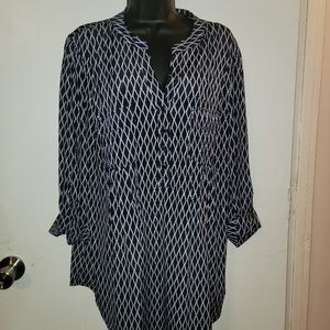 Size 1x Como woman blouse